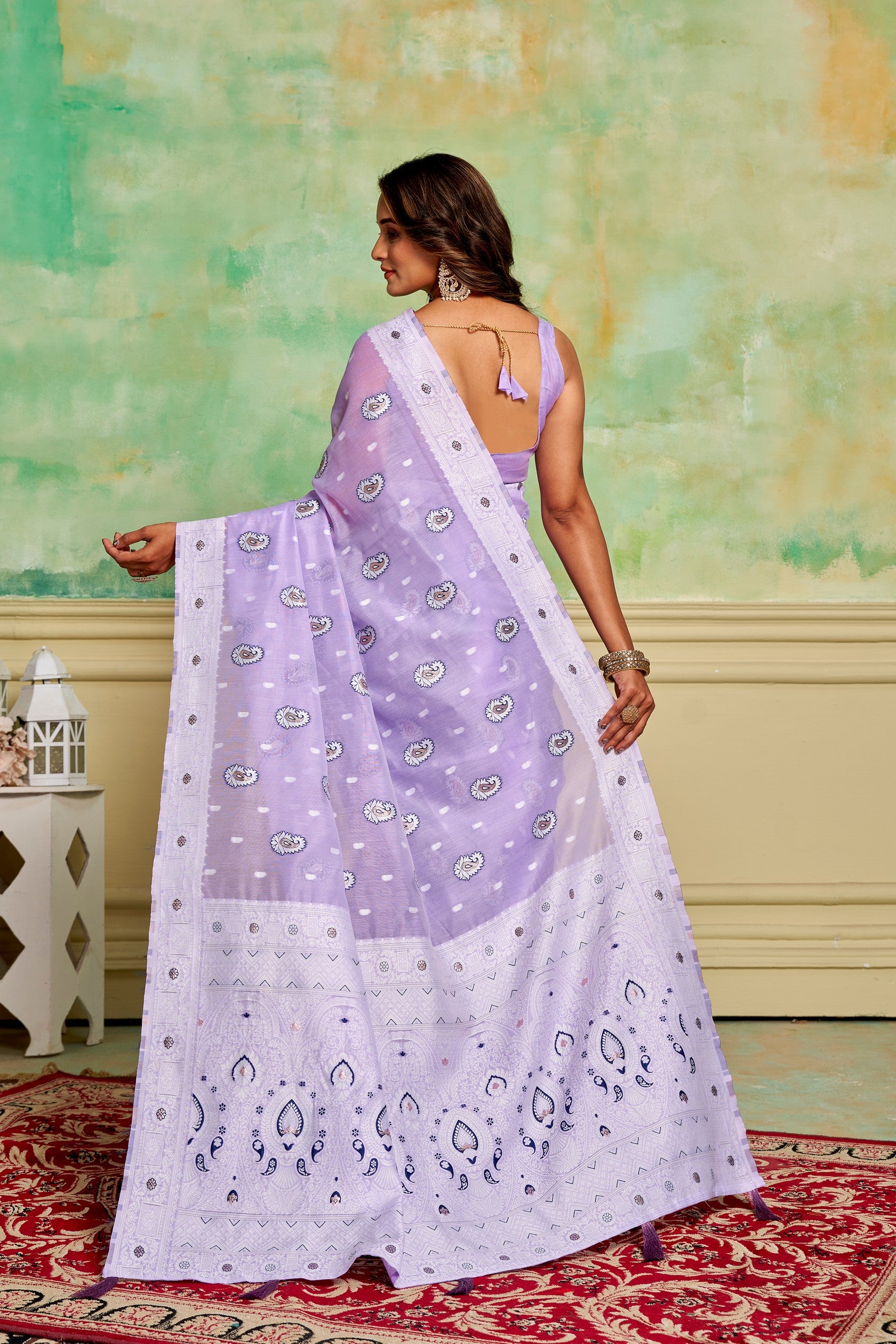 Lavender Cotton Fabric Woven Designer Ethnic Festive Wear Saree