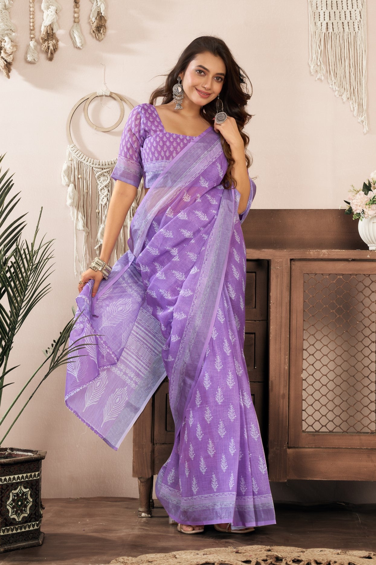Lavender Linen Ready To Wear Saree With Zari Border Printed