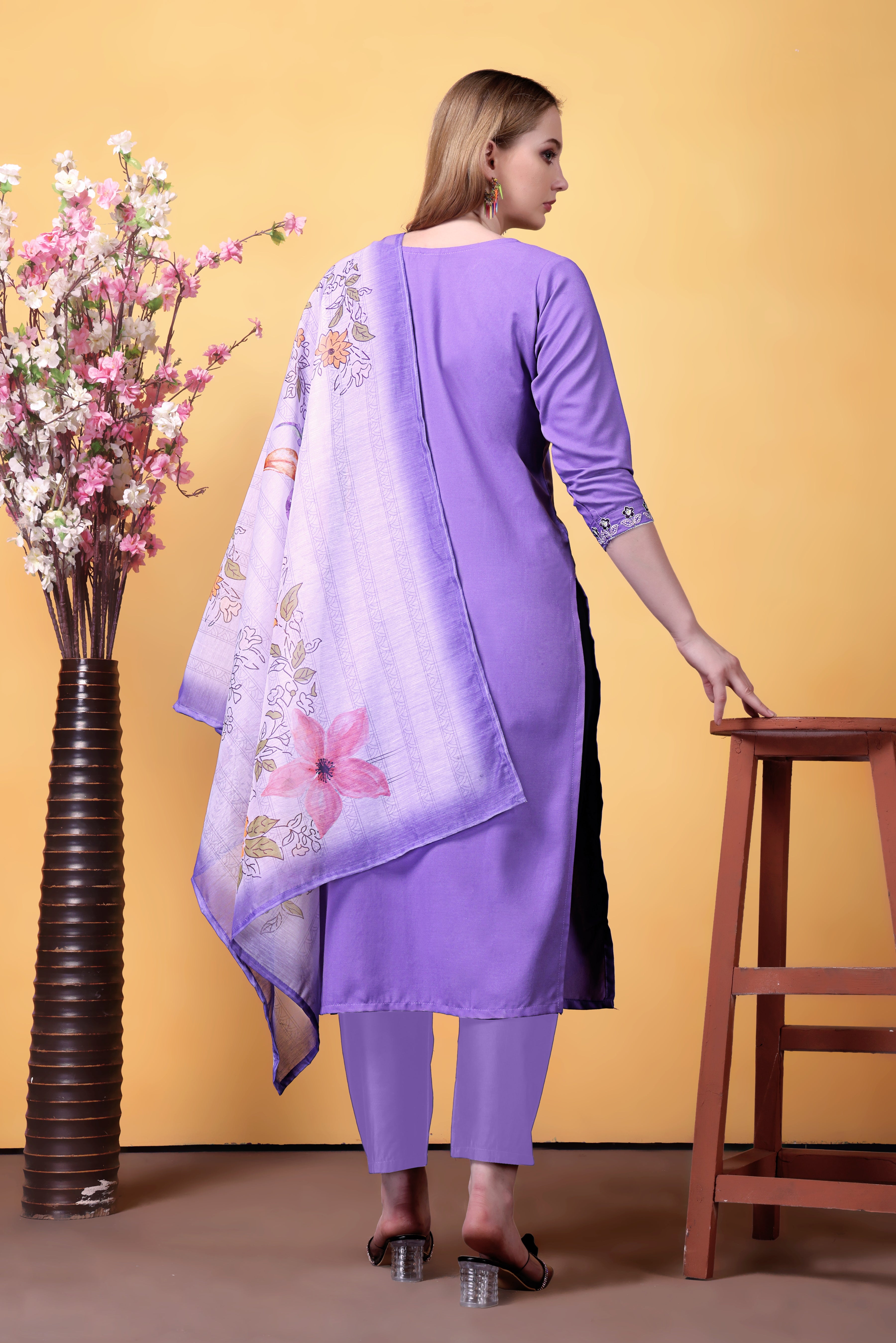 Lavender Rayon Kurta Pant Set With Heavy Thread Embroidery Work With Printed Dupatta
