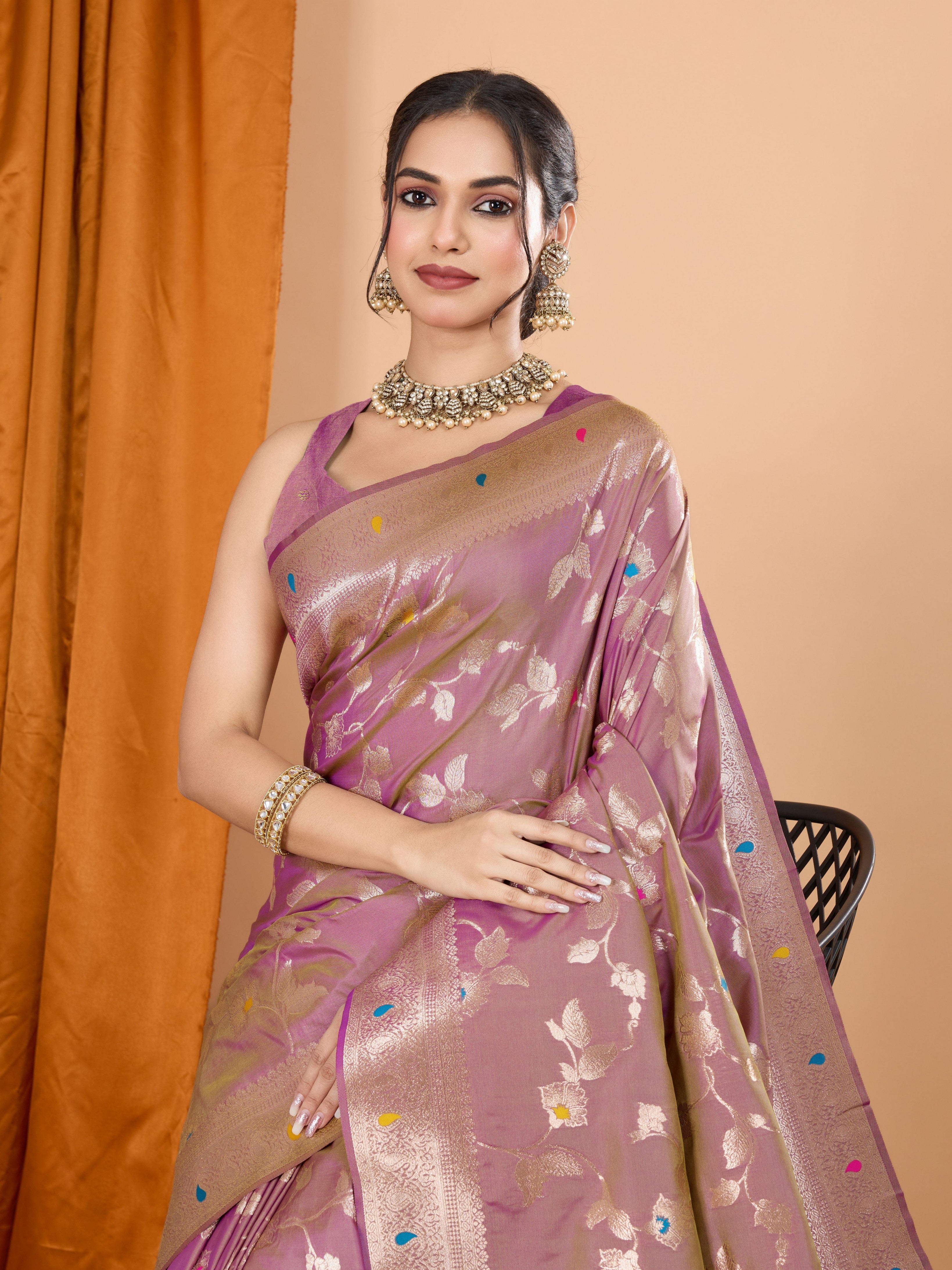 Light Pink Ethnic Banarasi Silk Saree With Woven Jari Designer Work
