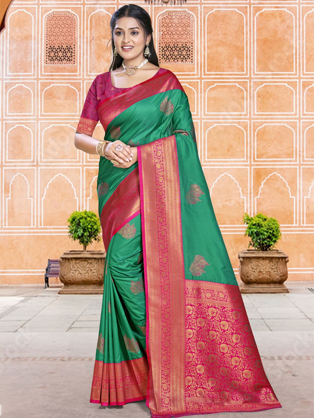 Lush Green Colour Soft Silk Saree
