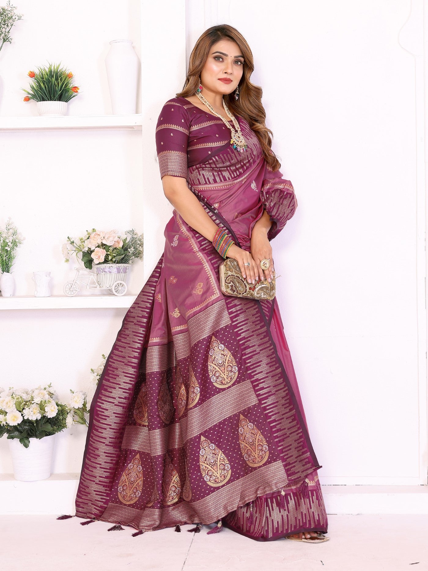 Magenta South Soft Silk Saree With Traditional Zari Weaving