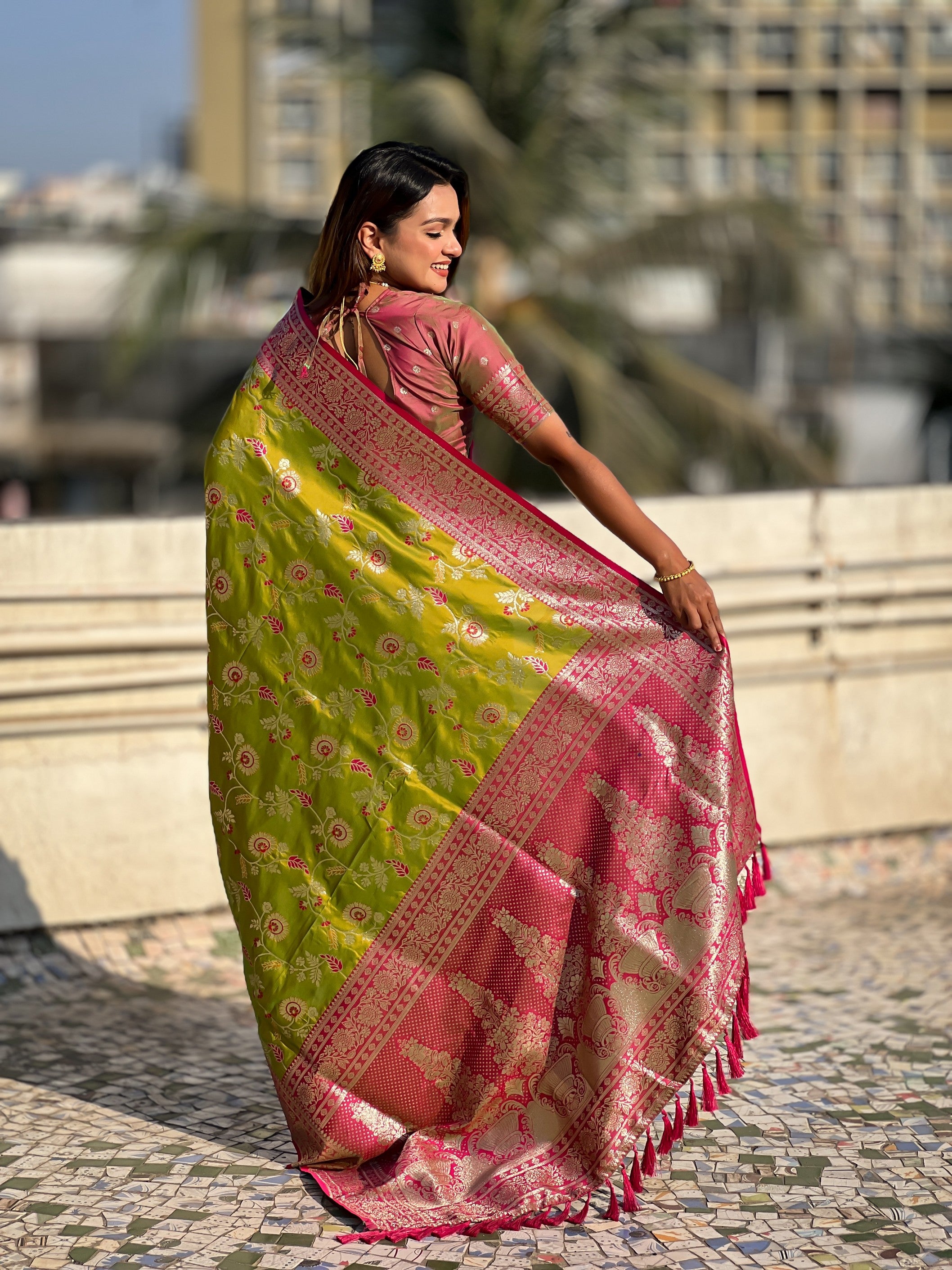 Mahandi Banarasi Silk Weaving Meenakari Designer Heavy Looks Saree