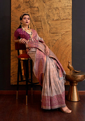 Mauve Handloom Weaving Silk Saree With  Woven Work