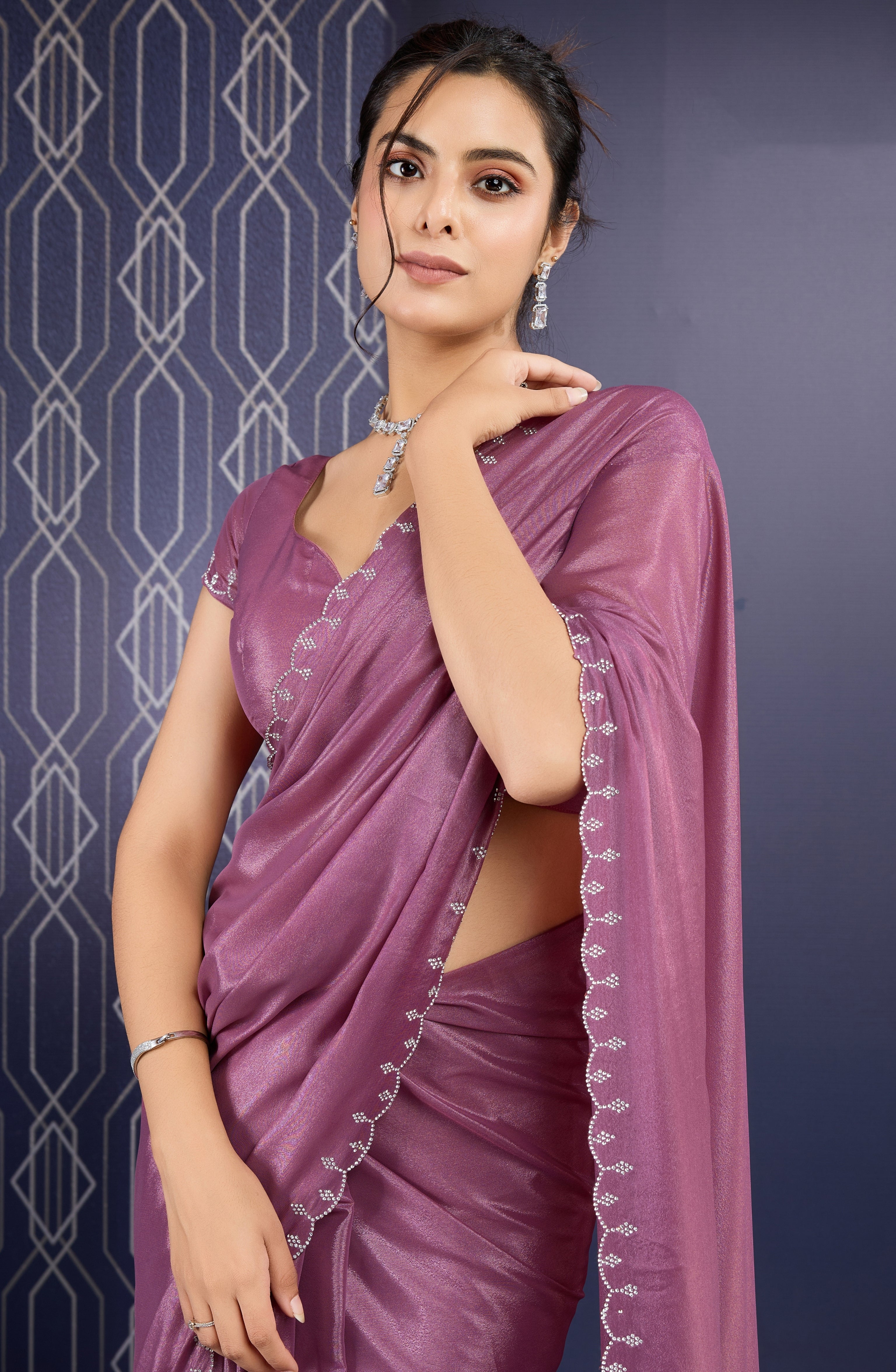 Mauve Ice Georgette Saree with Elegant Zarkan Border Work