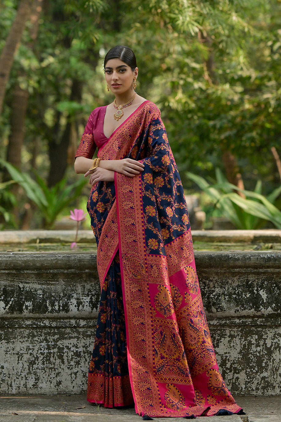 Navy Blue Pashmina Silk Saree with Floral Jal and Thread Pallu