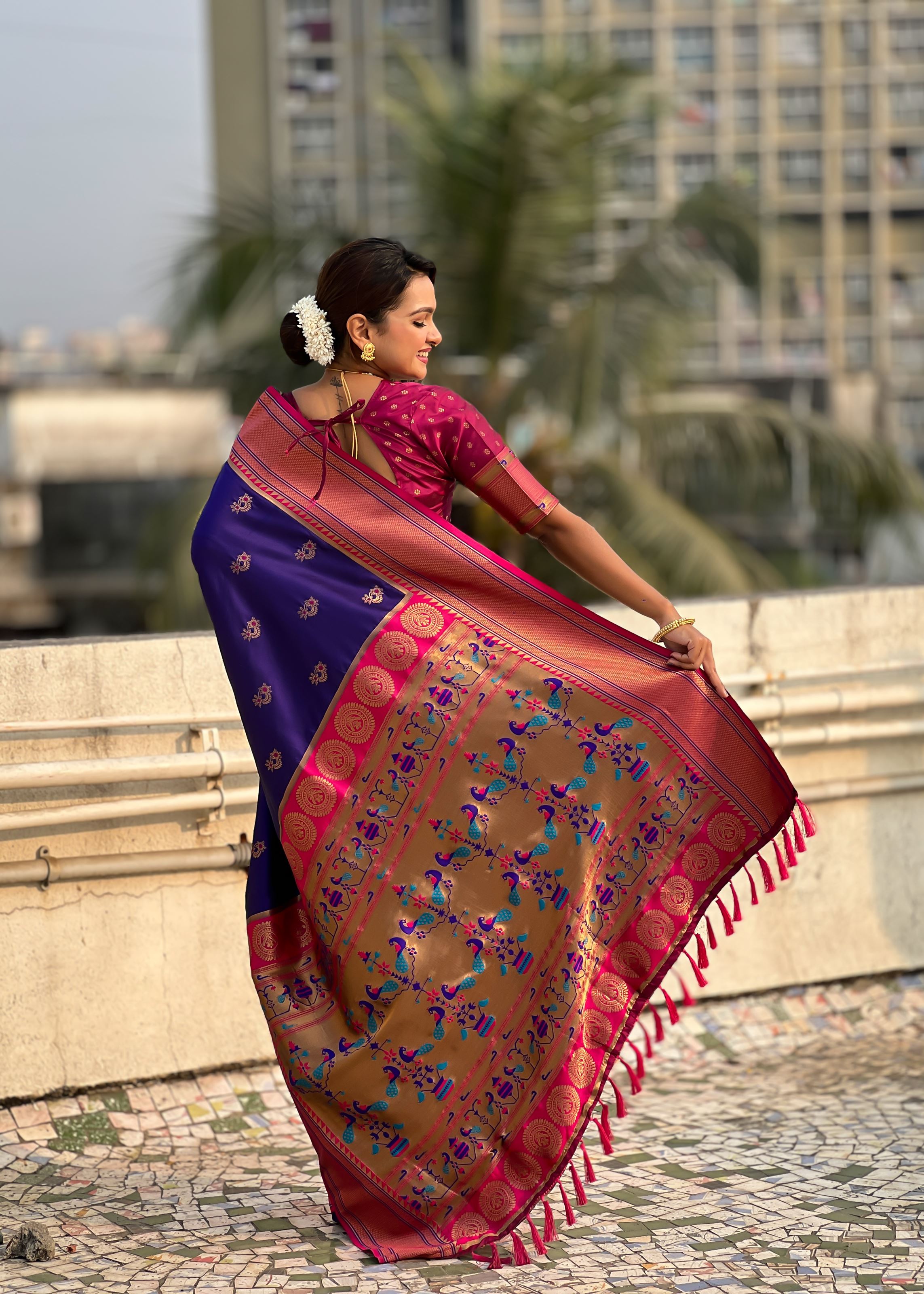 Navy Blue Silk Blend Paithani Saree With Woven Work