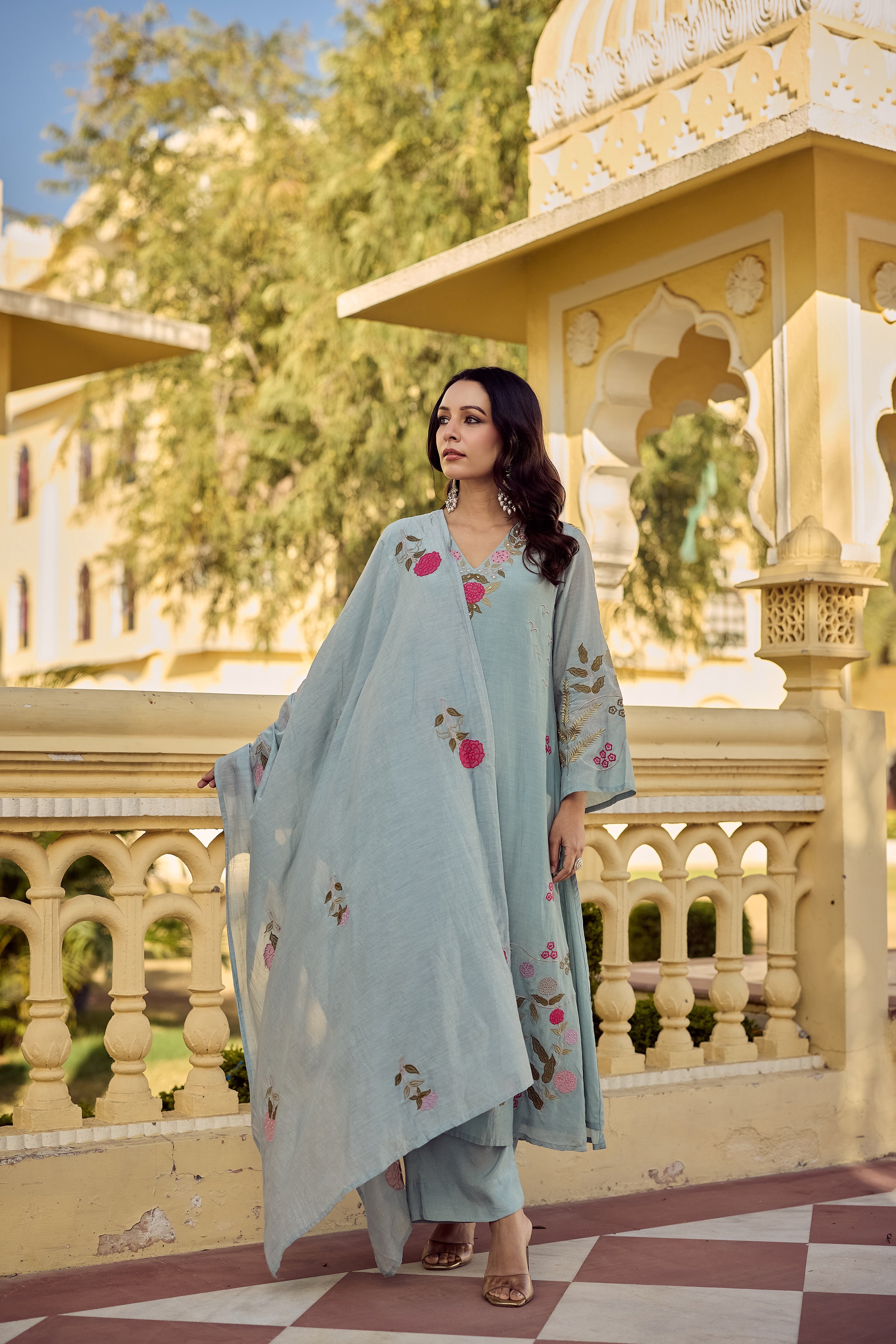 Ocean Mist Chanderi Silk Kurta Pant Set With Heavy Thread Embroidery Work