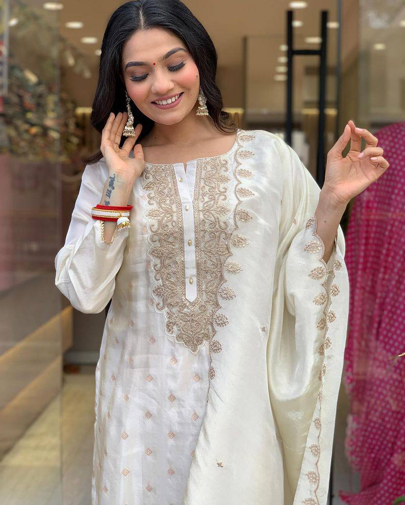 Off White Pure Viscose Jacquard Kurta Pant Set With Embroidery Work