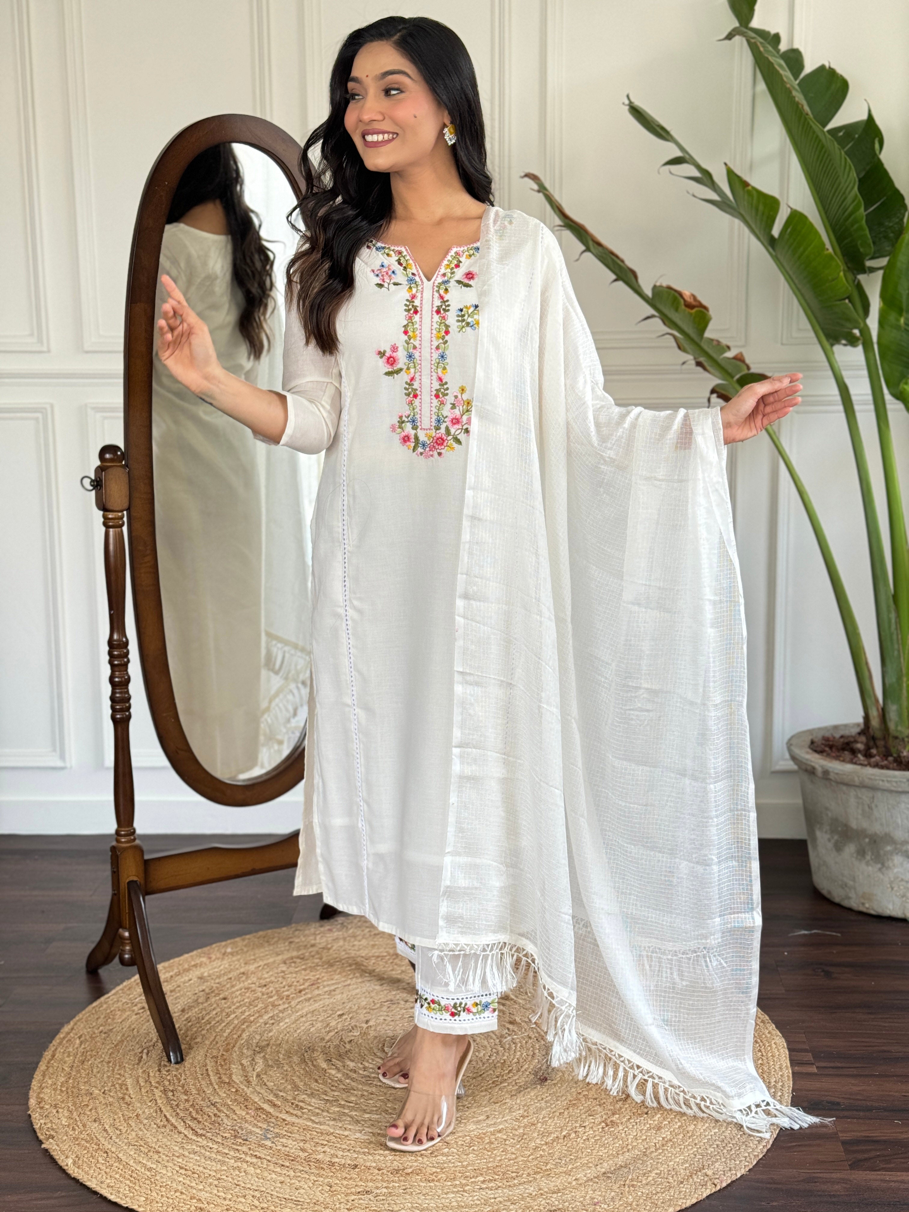 Off White Viscose Elegant Kurta Pant Set With Embroidery Work