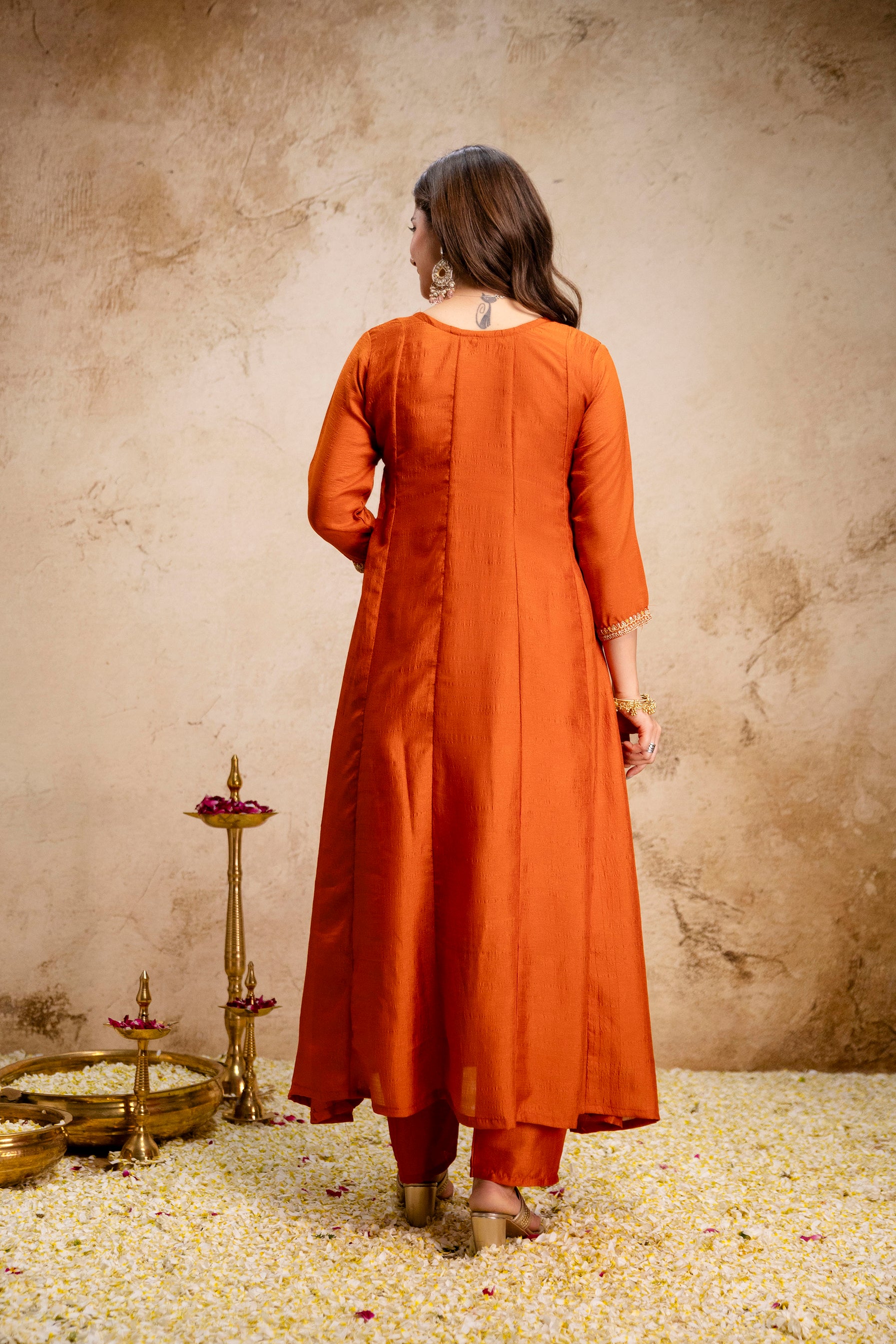 Orange Vichitra Silk Kurta Pant Set With Heavy Thread Embroidery Work