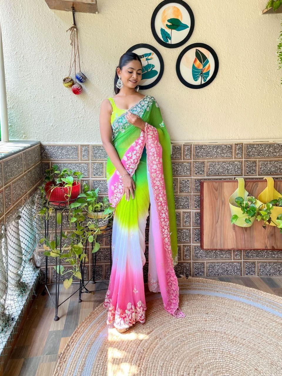 Parrat Colour Georgette Embroidery Crush Work Saree