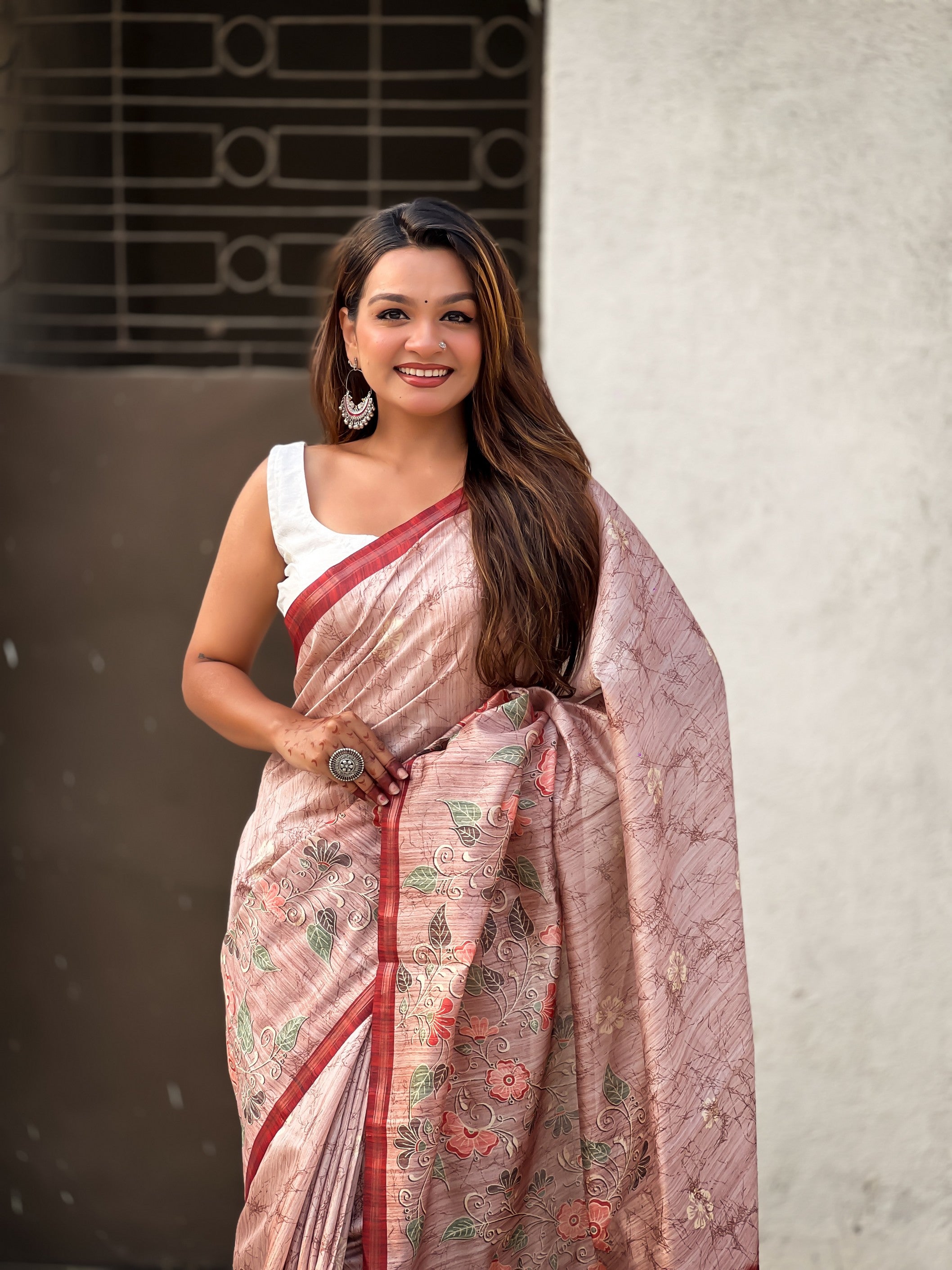 Peach Ethnic Katki Silk Woven Designer And Floral Printed Saree