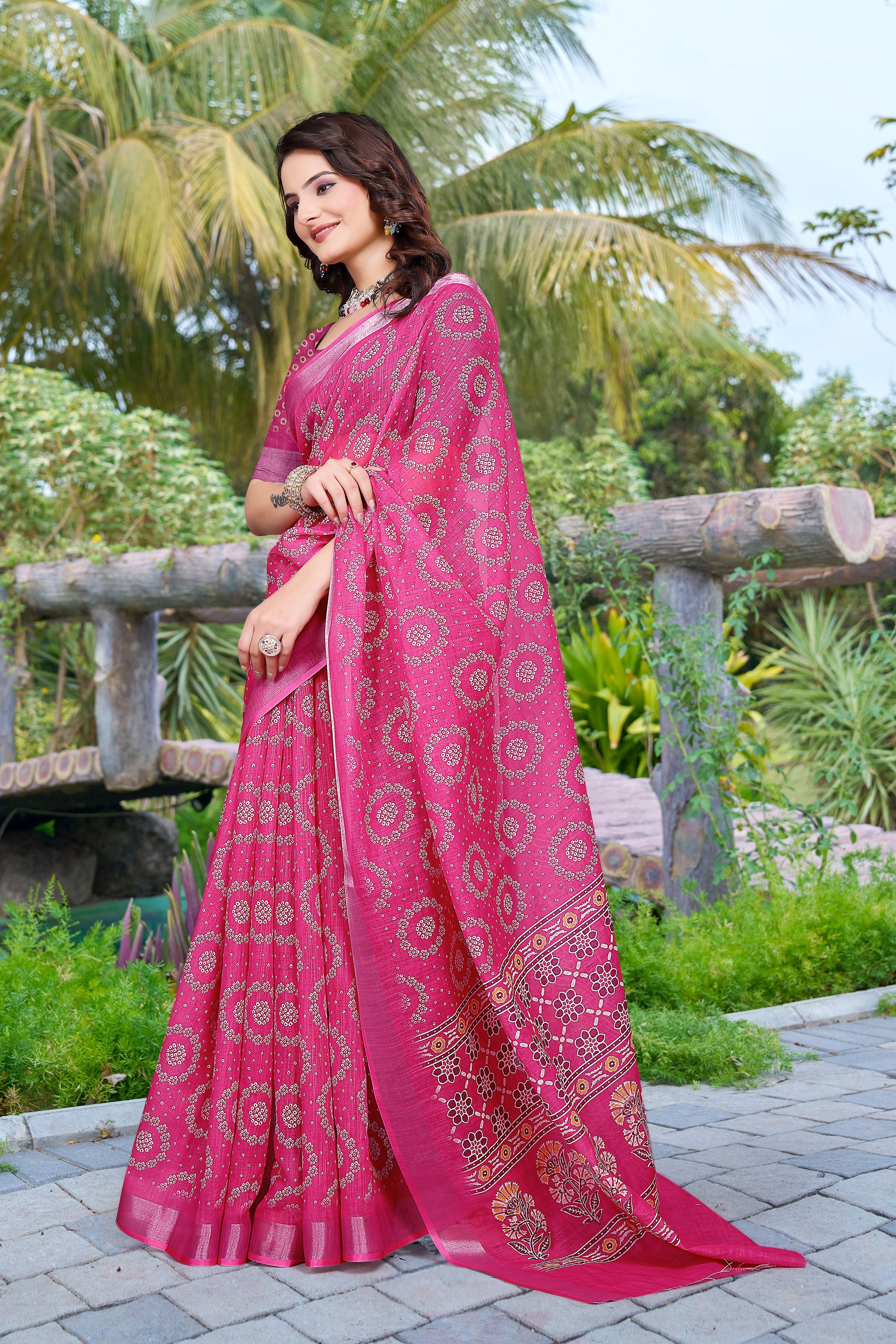 Pink Beautiful Designer Printed Saree With Woven Border