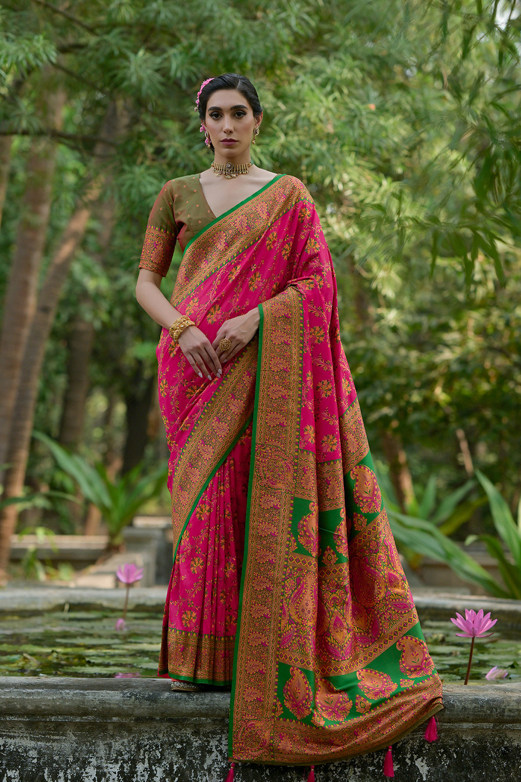 Pink Pashmina Silk Saree with Floral Jal and Thread Pallu