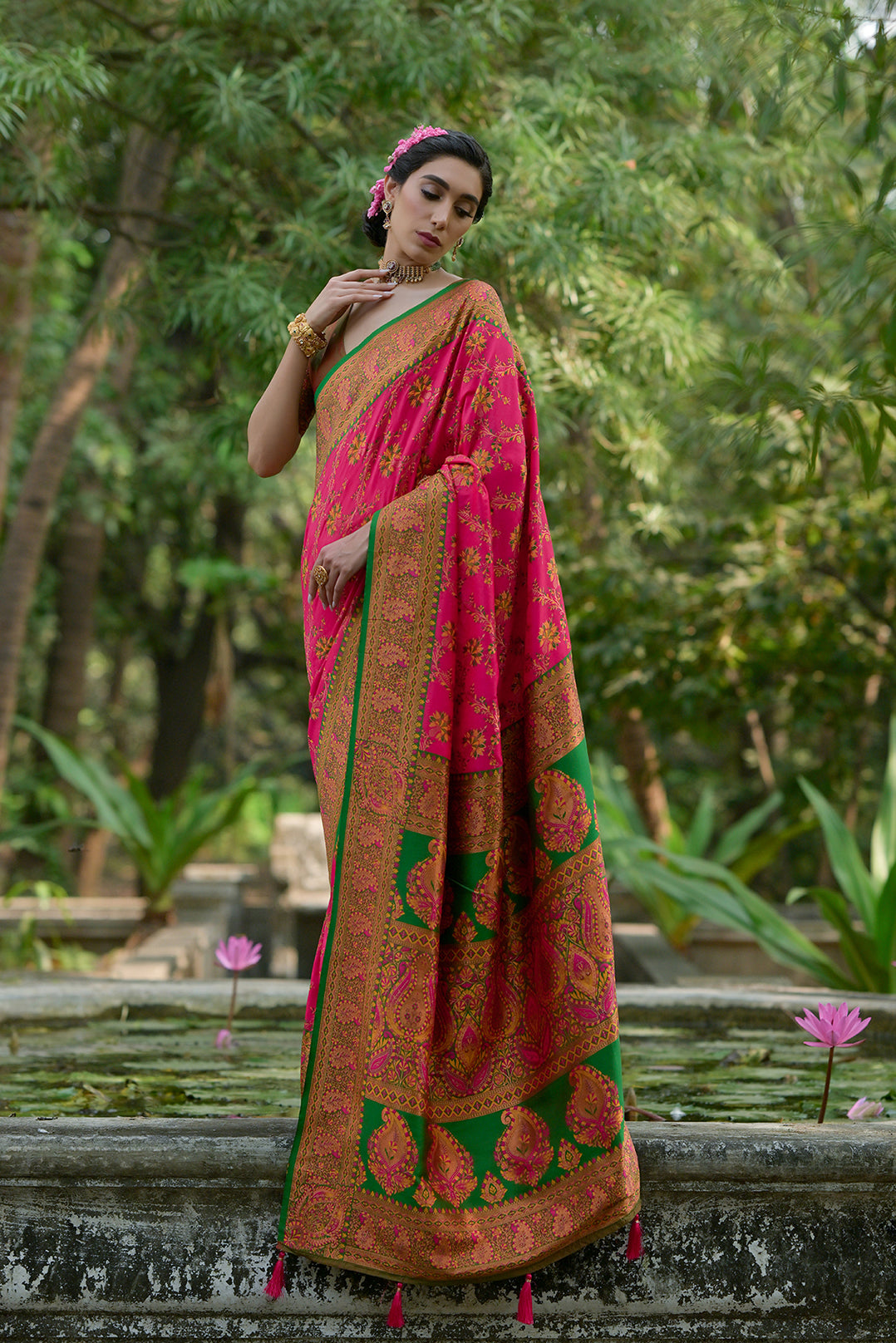 Pink Pashmina Silk Saree with Floral Jal and Thread Pallu
