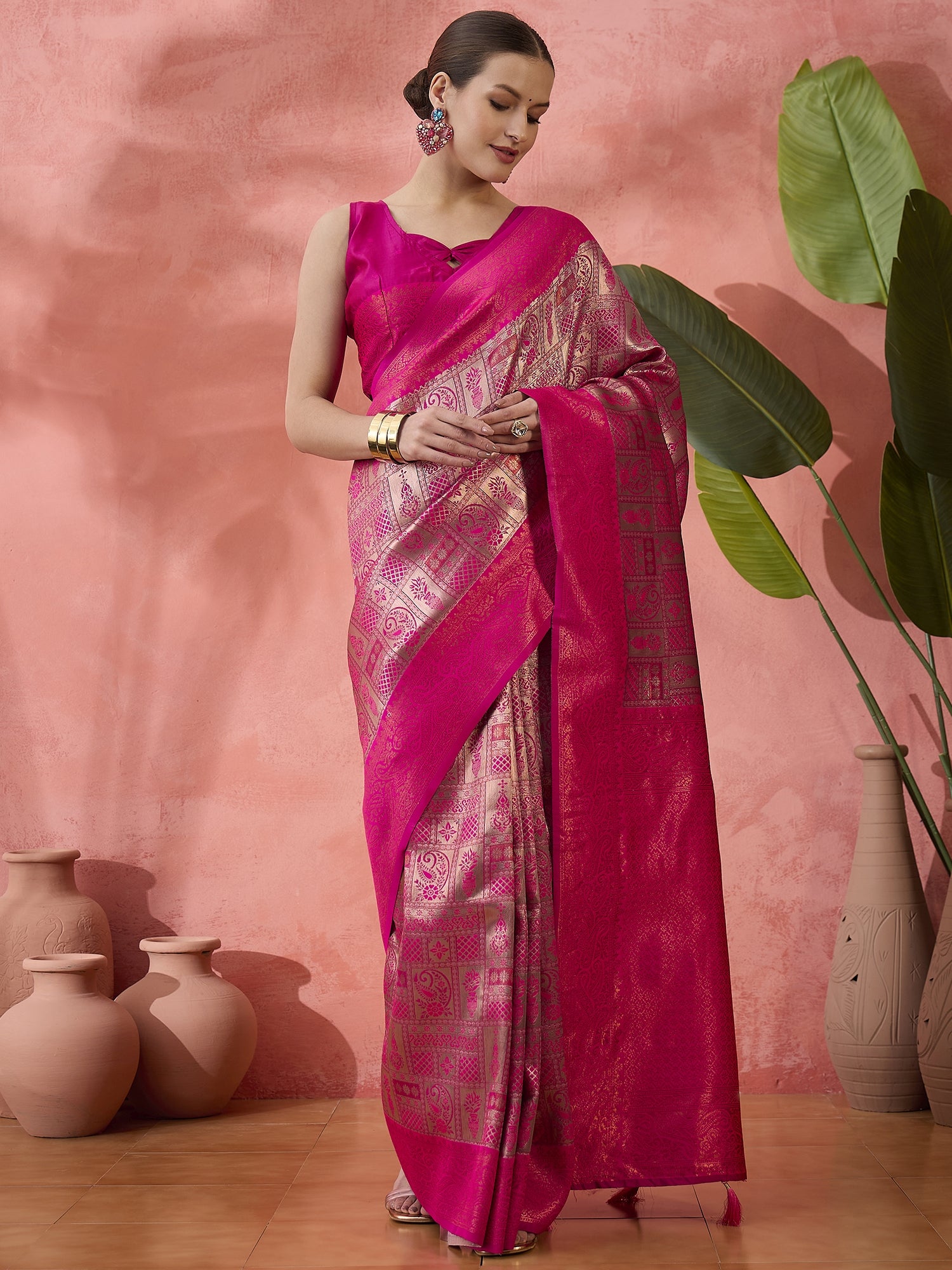 Pink Woven Jari Designer Silk Blended Saree For Festive Looks
