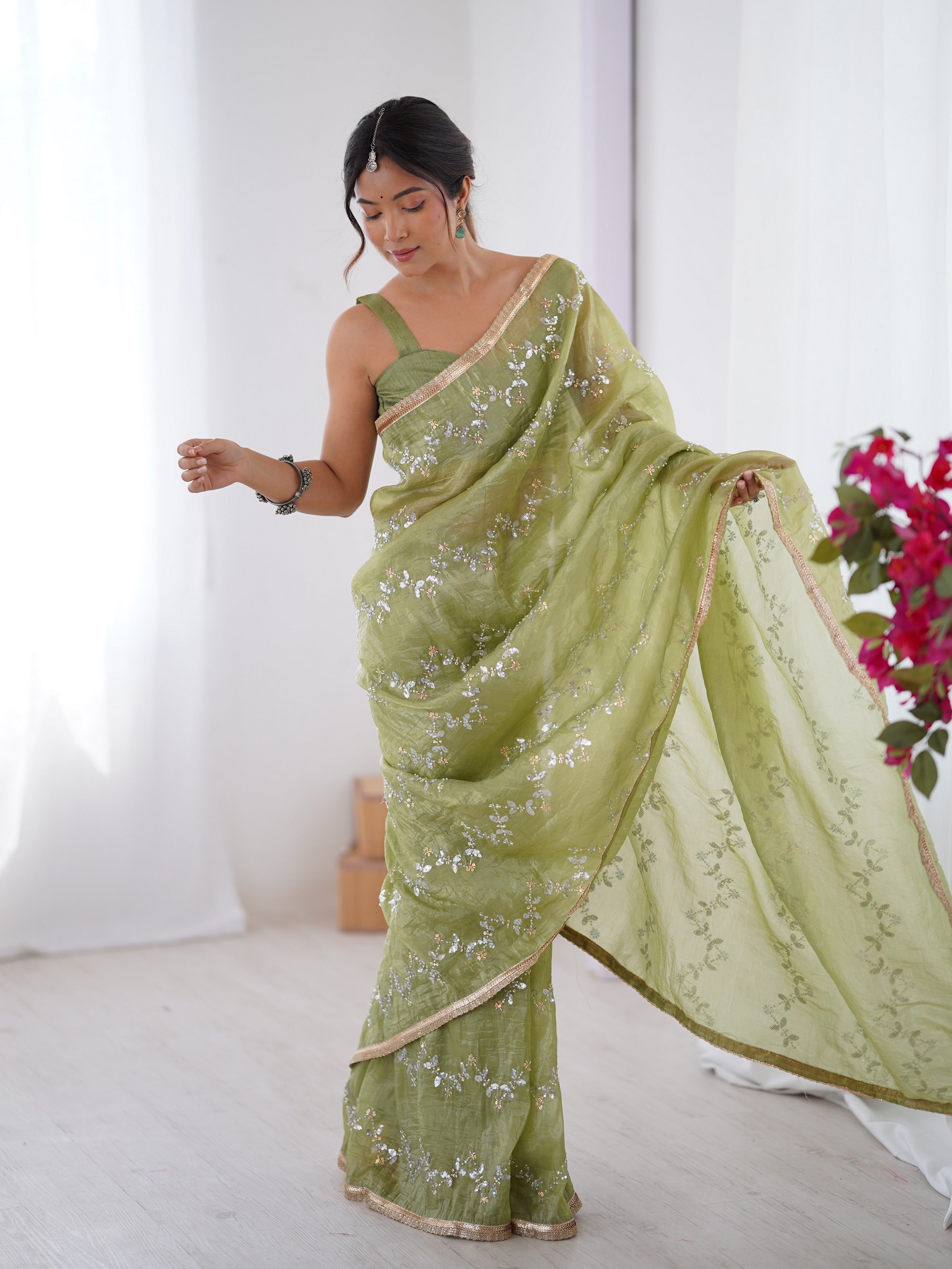 Pista Gold Crush Designer Sequins And Mofis Work Saree