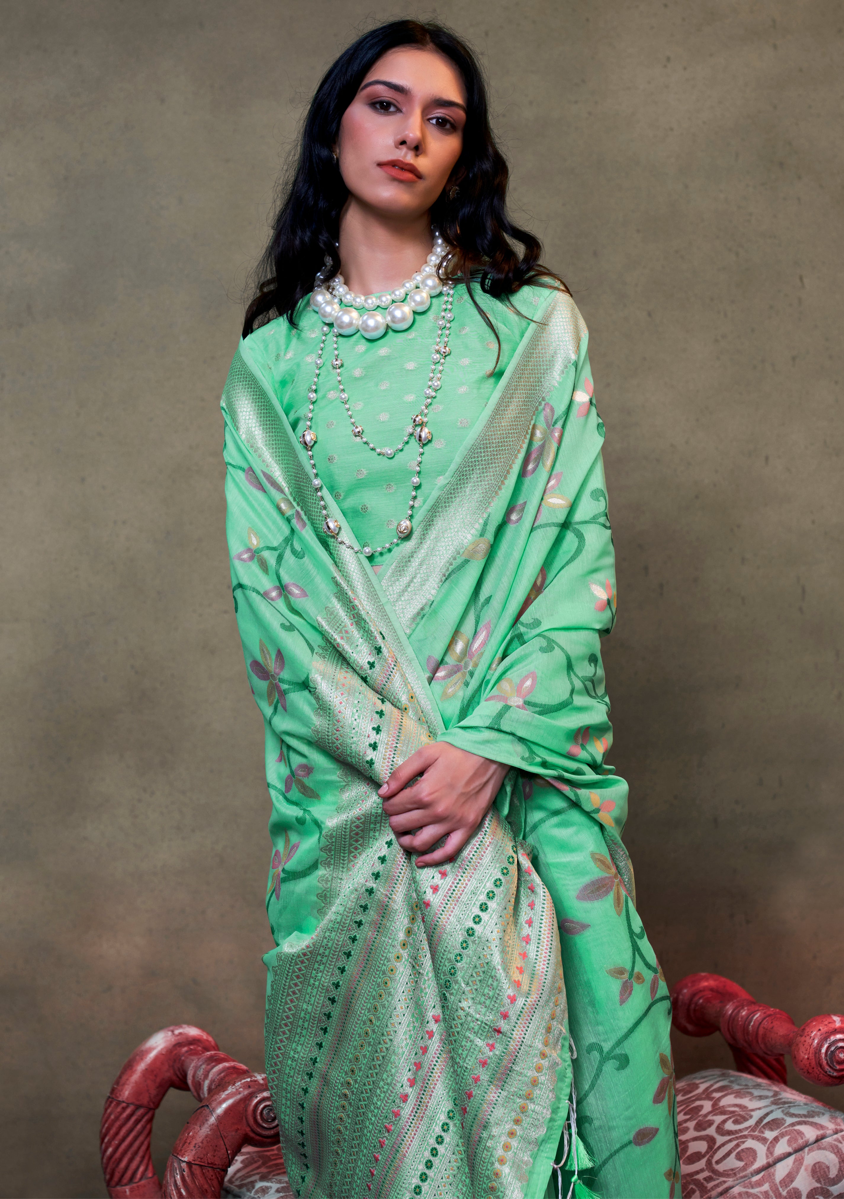 Pista Green Span Cotton Saree With  Jacquard Woven Work