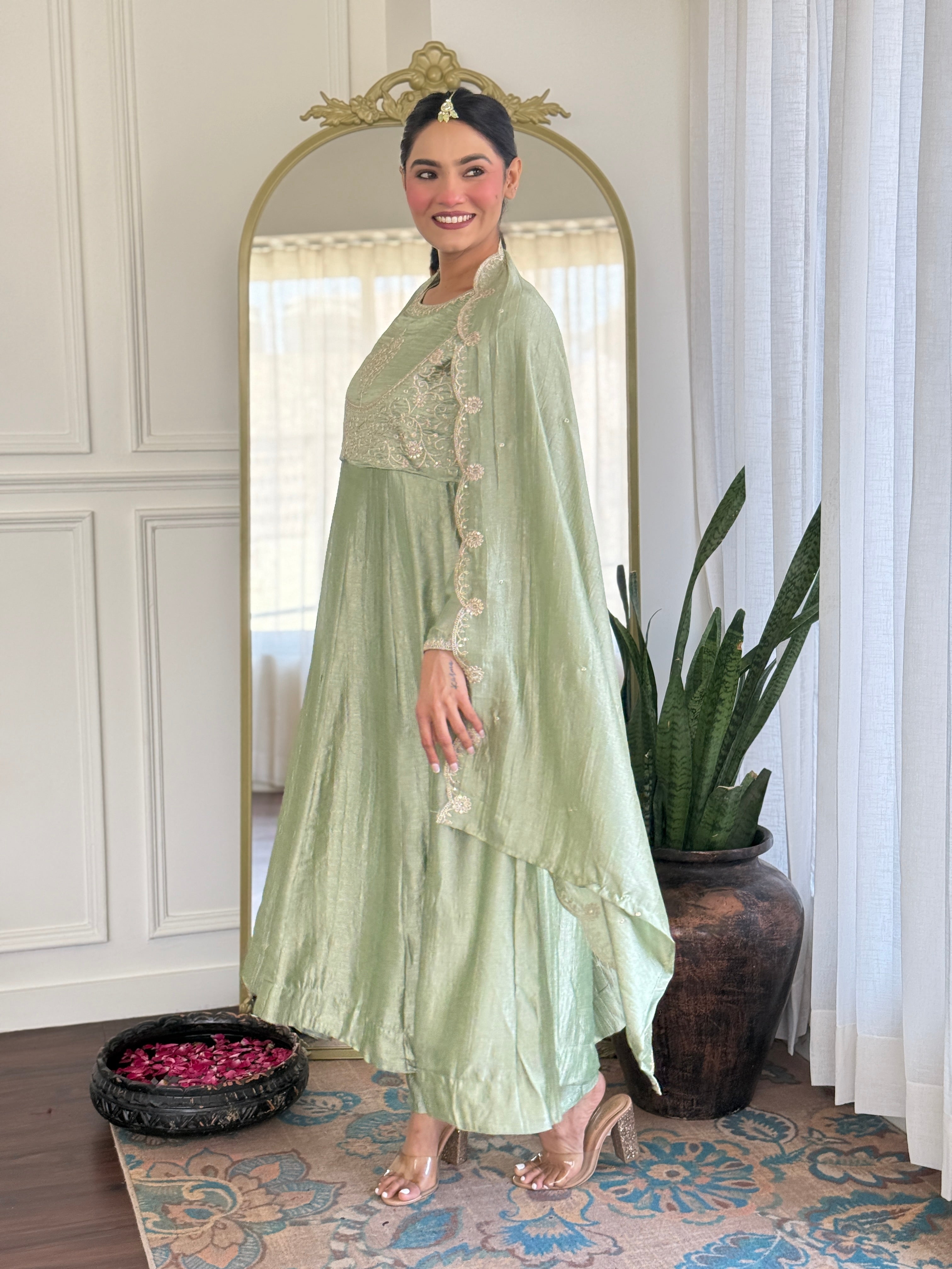 Pista Kurta Pant Set With Heavy Thread Embroidery Sequins Work