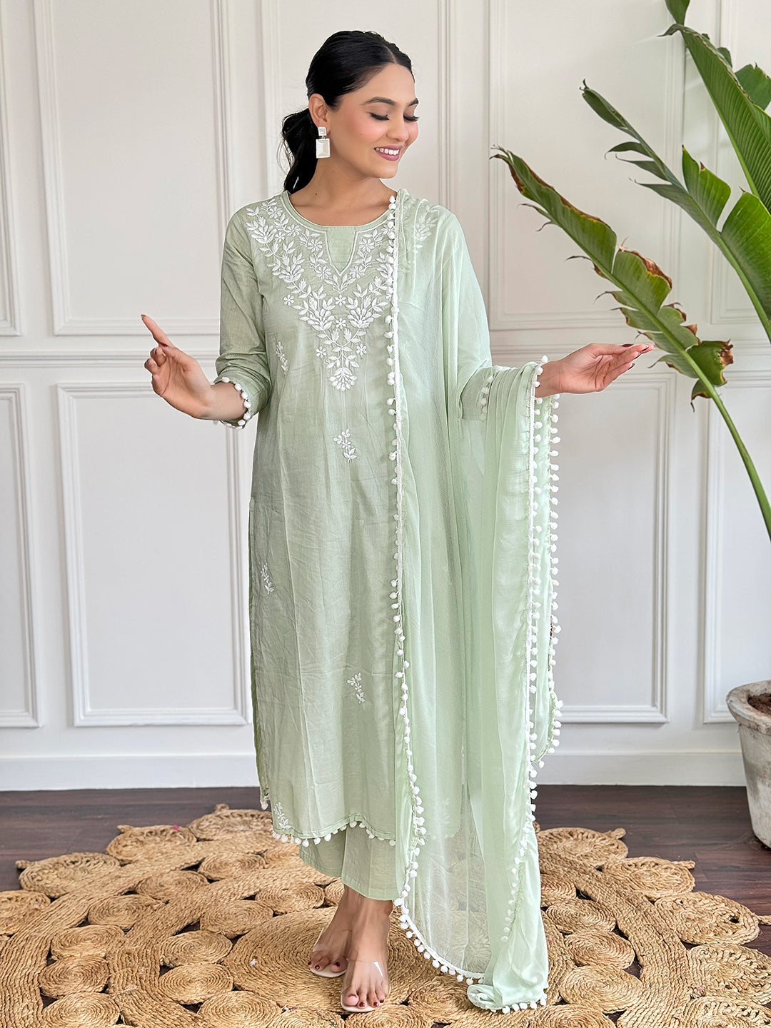 Pista Pure Cotton Elegant Kurta Pant Set With Chikankari Work