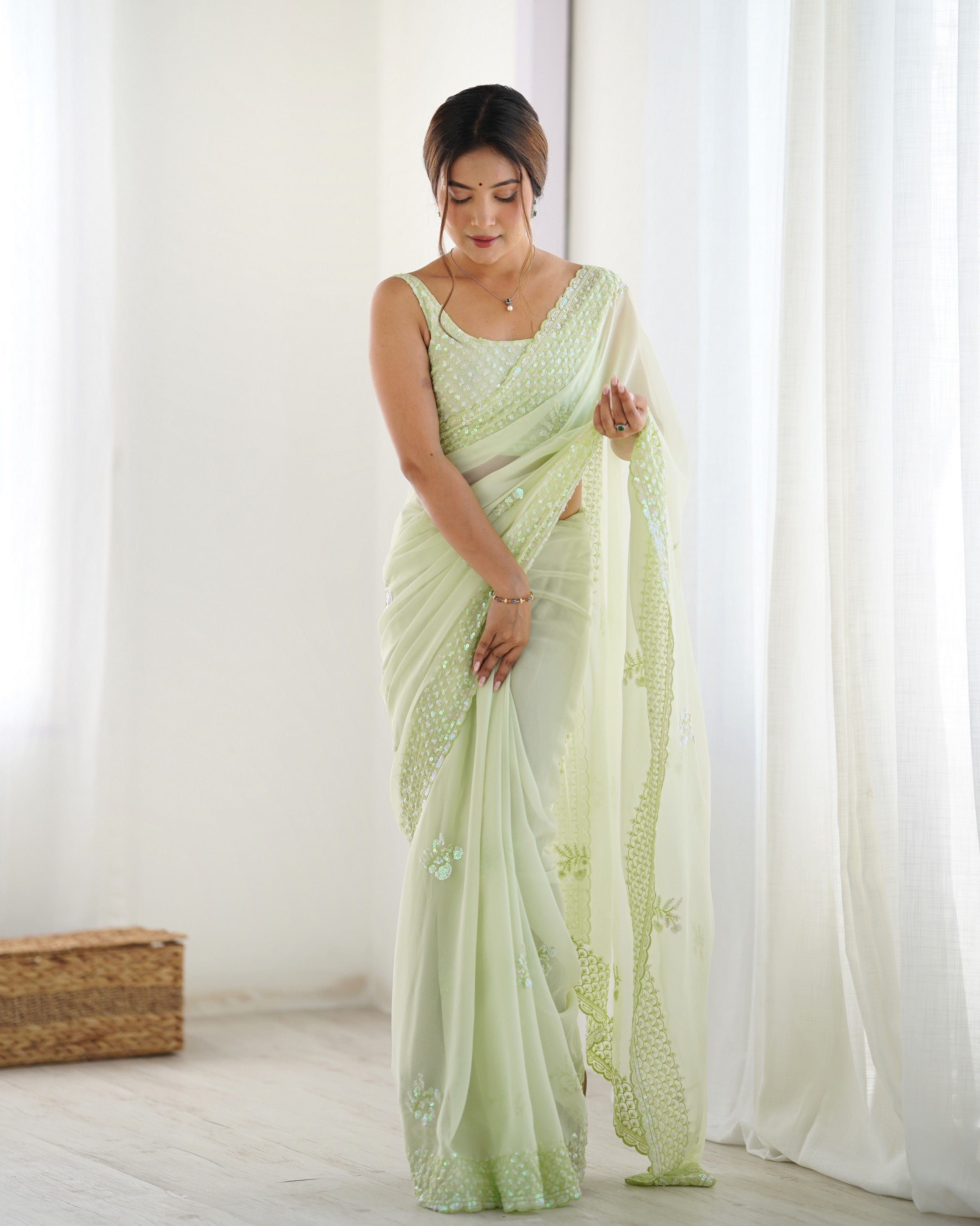 Pista Smart And Sparkling Bollywood Party Style Sequins Work Saree