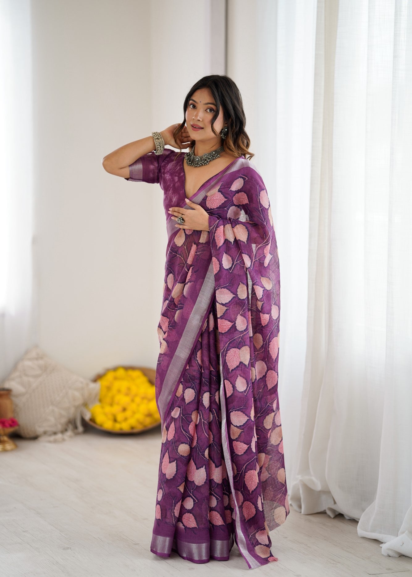 Purple Linen Patta Saree With Printed Design
