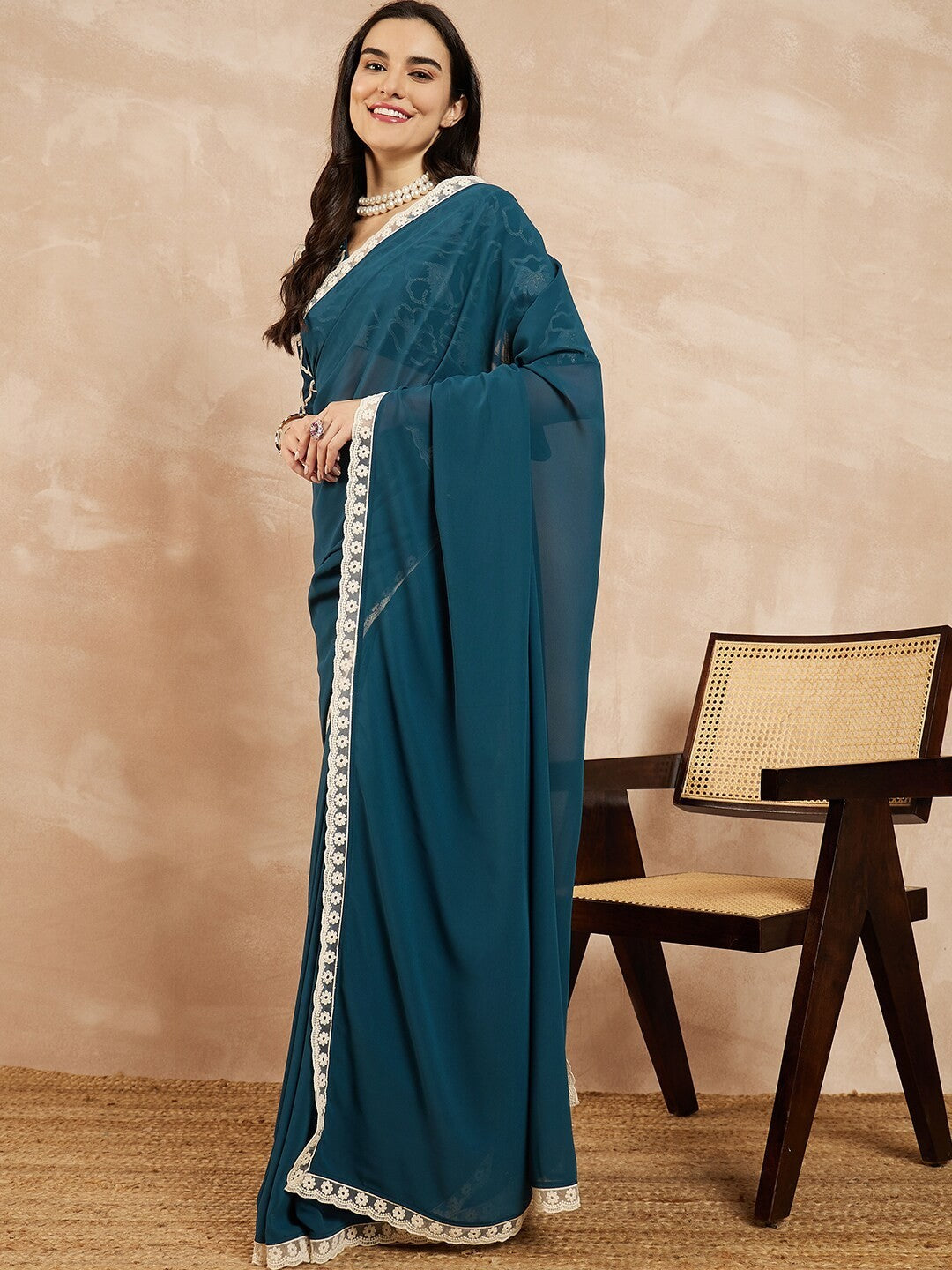 Rama Georgette Saree With Plain Saree With Embroidery Cut Work Lace With Embroidery Work Blouse