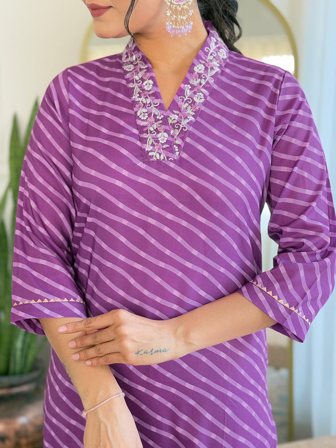 Rani Muslin Elegant Kurta Pant Set With Embroidery Work