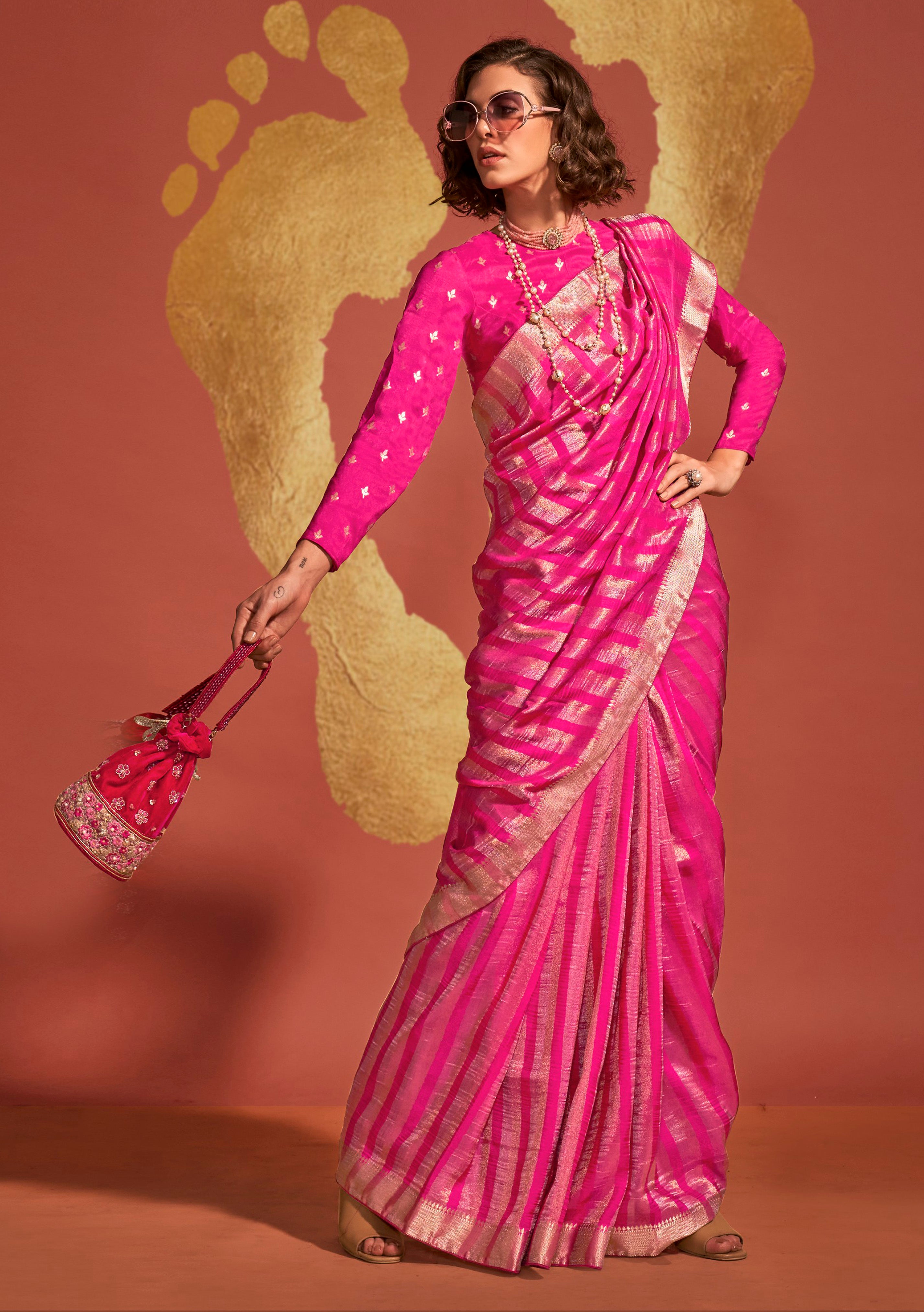 Rani Pink Pure Viscose Handloom Silk Saree With  Jacquard Woven Work