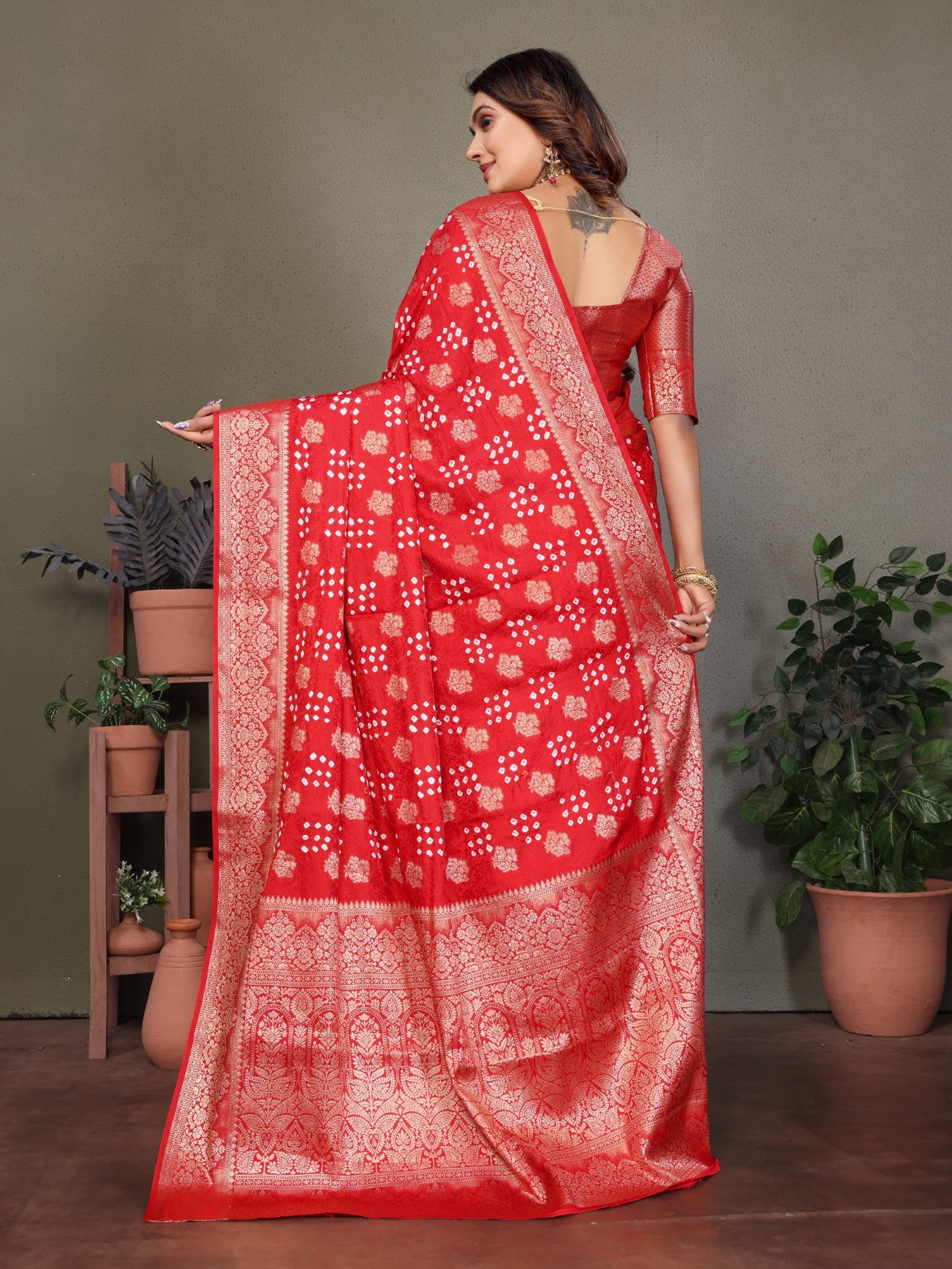 Red Bandhej Silk Saree With Elegant Zari Weaving