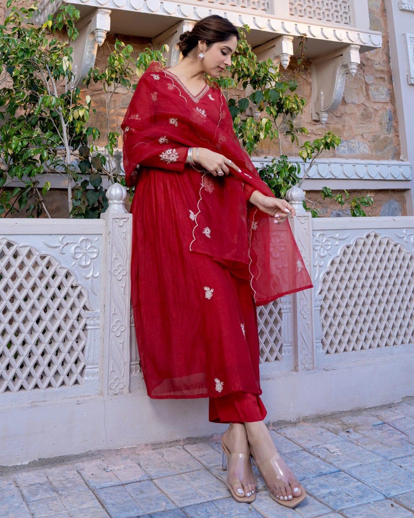 Red Chanderi Silk Kurta Pant Set With Heavy Thread Embroidery Work