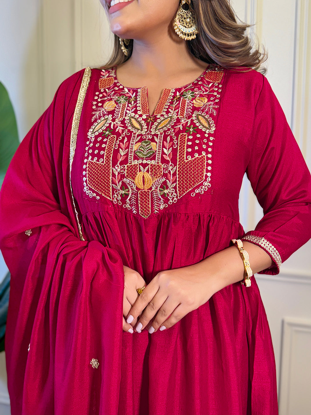 Red Vichitra Silk Elegant Kurta Pant Set With Embroidery Work