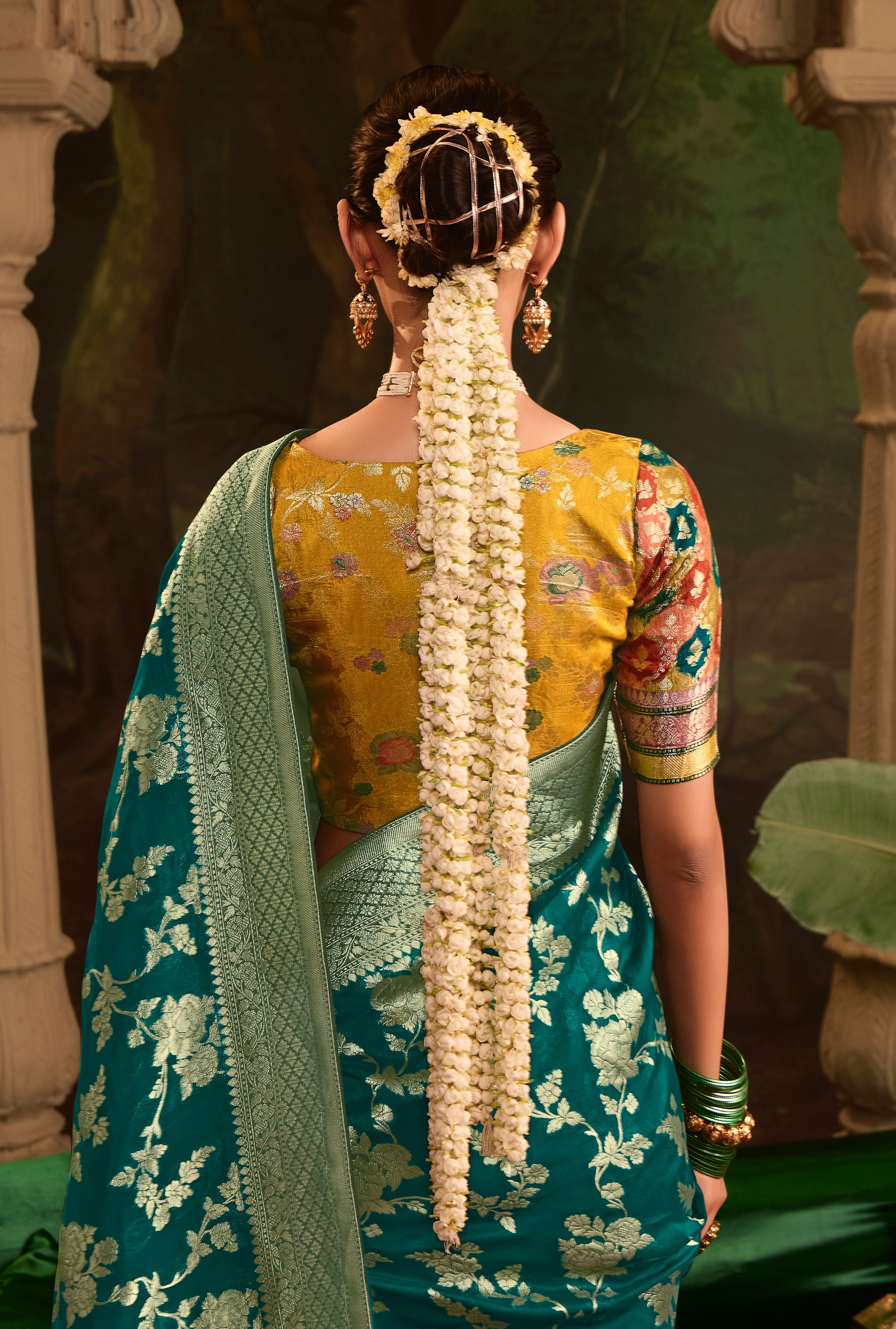 Teal Pure Crepe Dola Silk Saree With Jacquard Woven Work