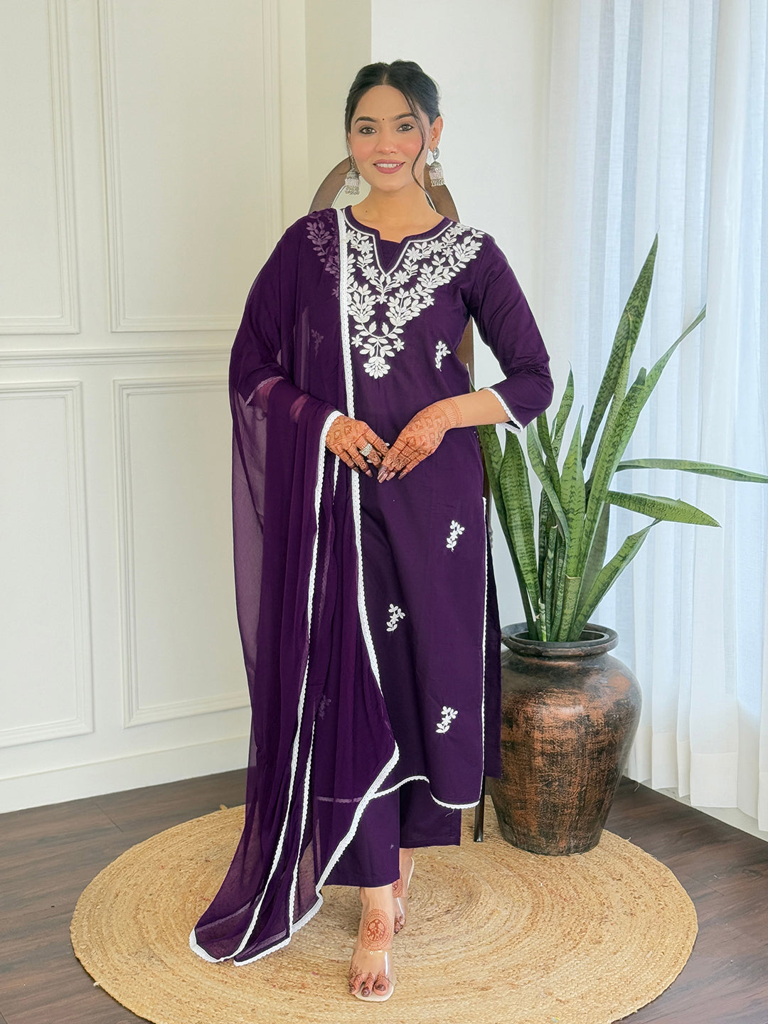 Violate Pure Cotton Elegant Kurta Pant Set With Chikankari Work