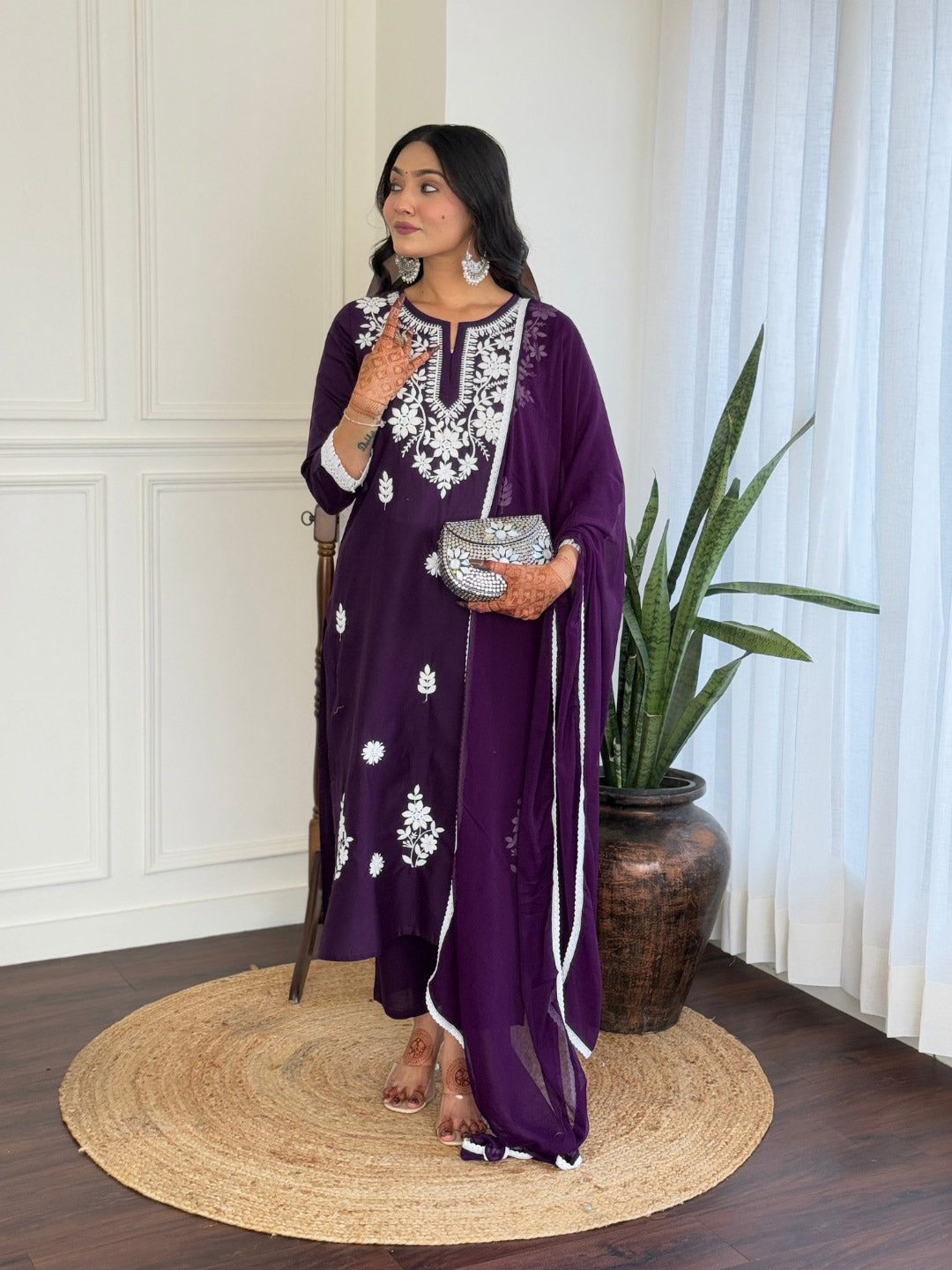 Violate Pure Cotton Elegant Kurta Pant Set With Chikankari Work