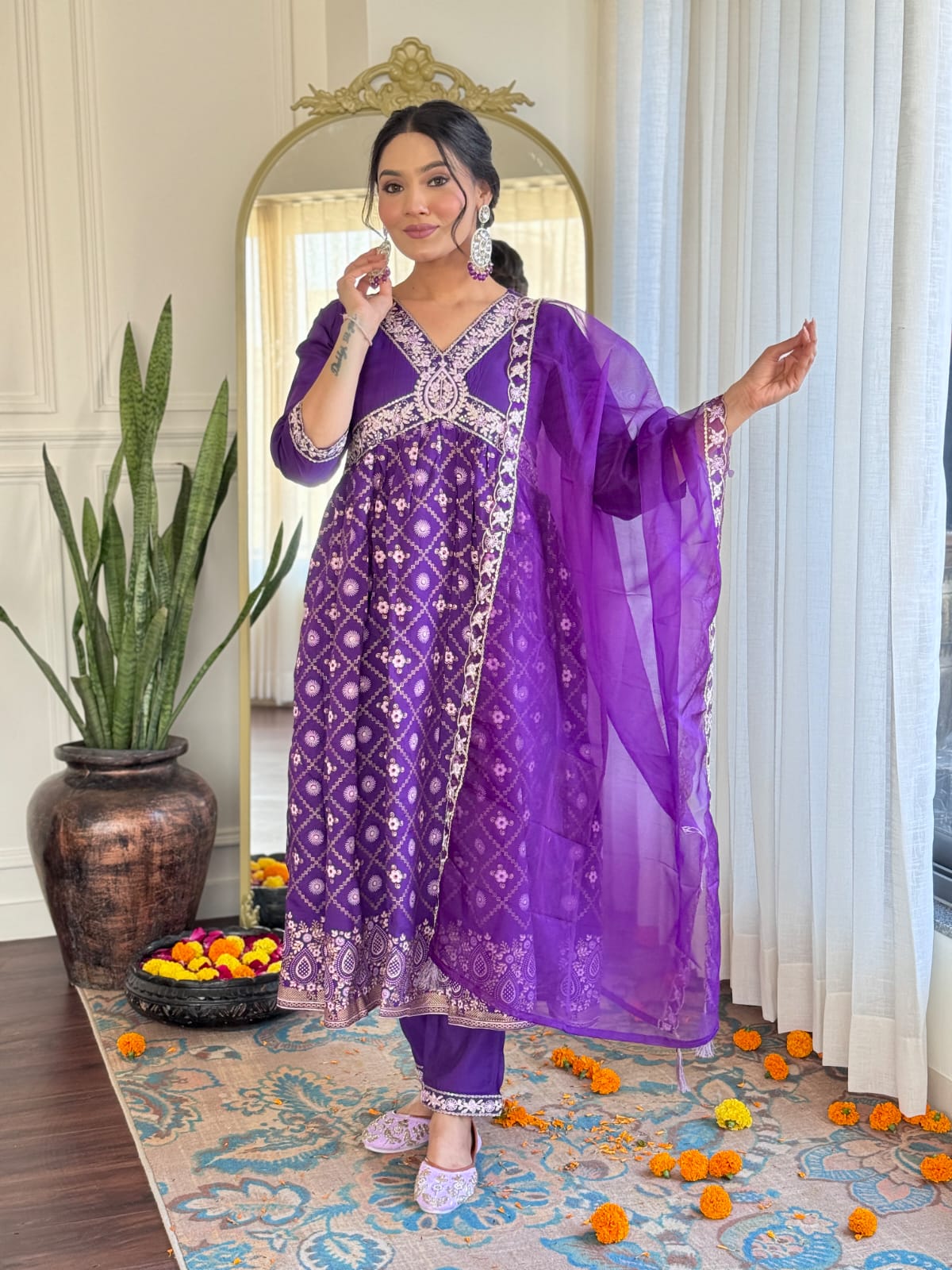 Violet Kurta Pant Set with Heavy Thread Embroidery Work With Foil Print
