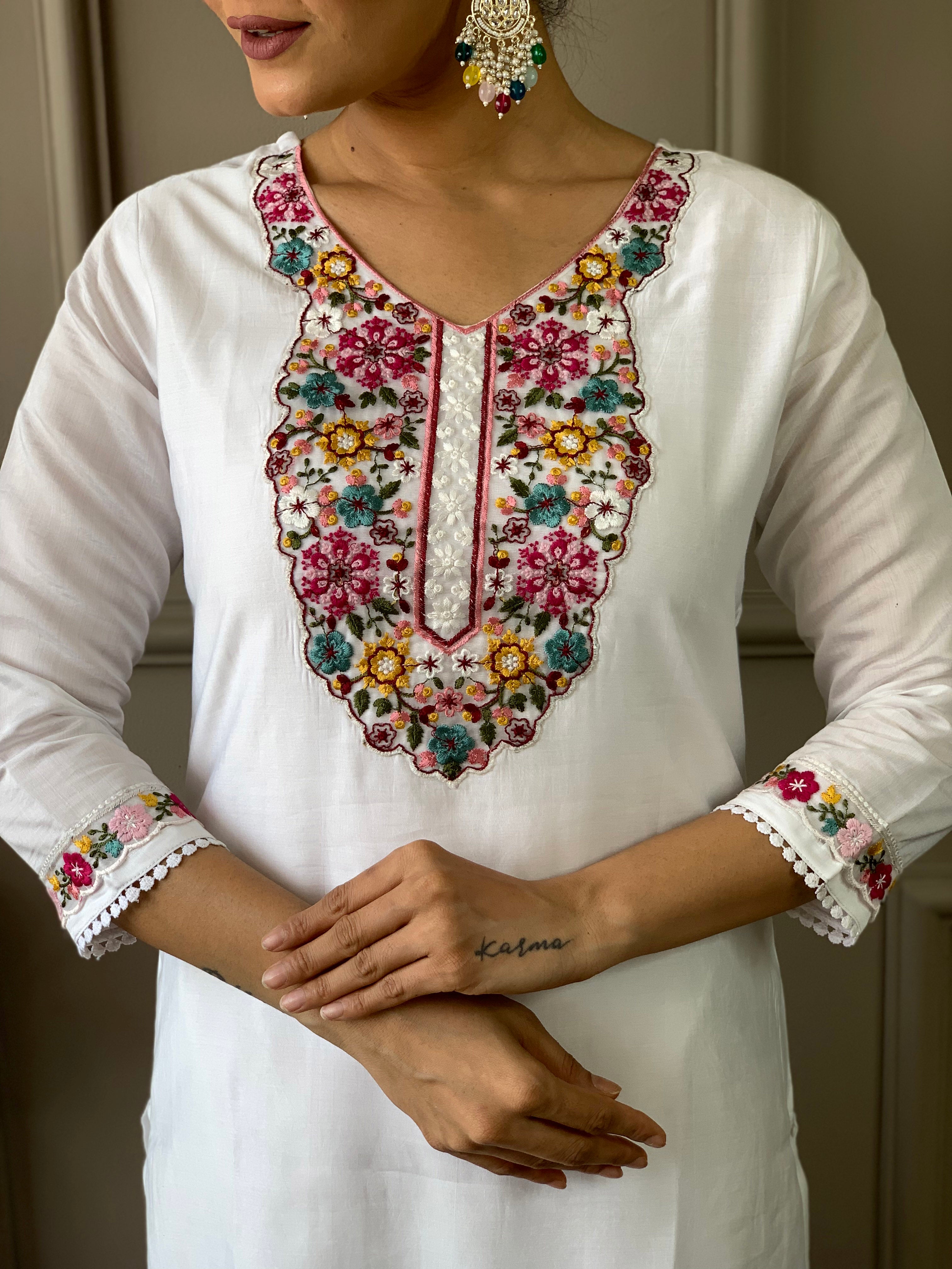 White Chanderi Elegant Kurta Pant Set With Thread Work