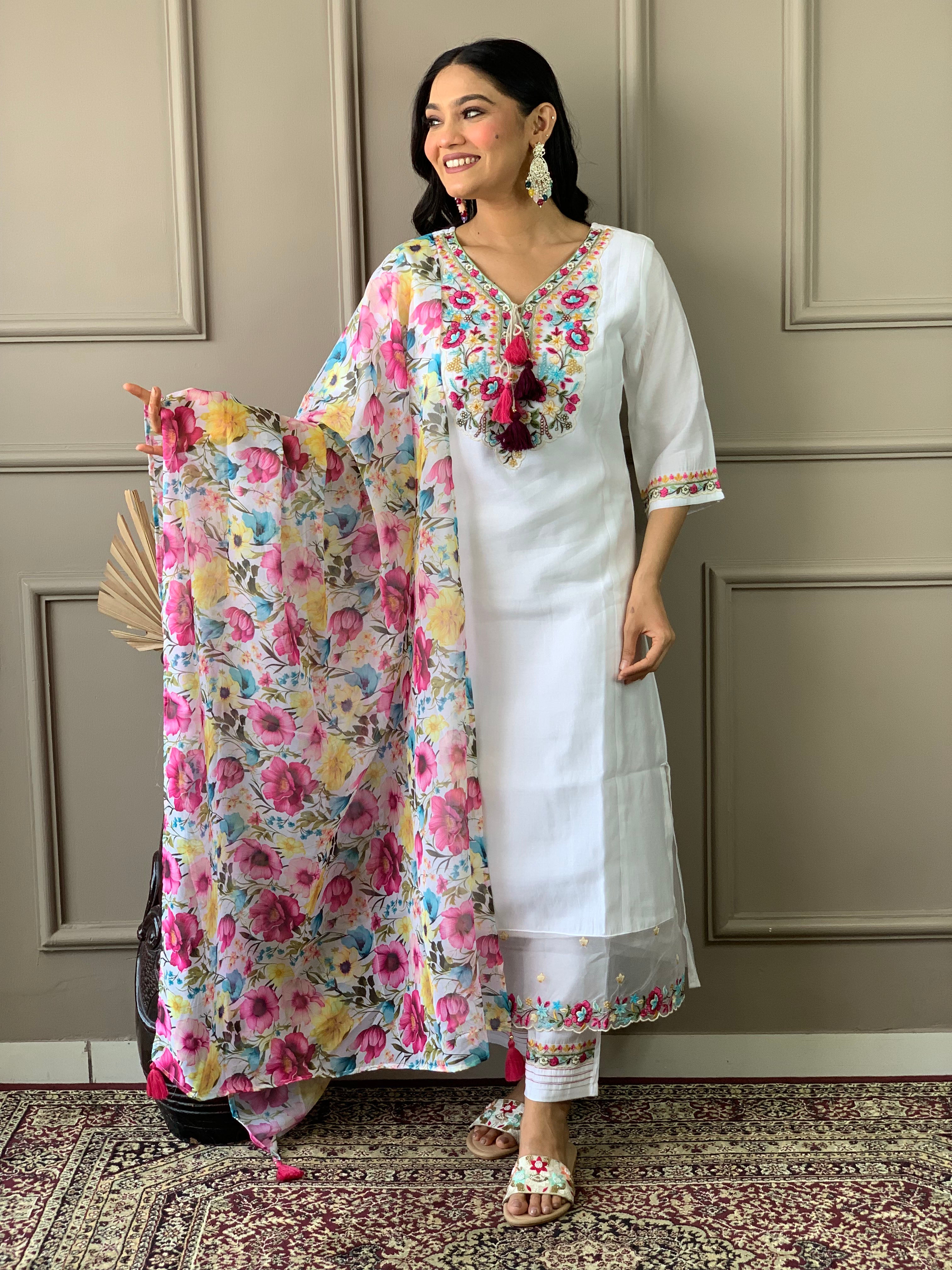 White Chanderi Silk Elegant Kurta Pant Set With Woven Work