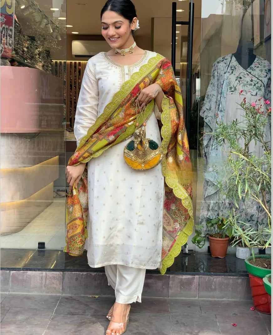 White Kurta Pant Set with Thread Embroidery With Jacquard Woven Work