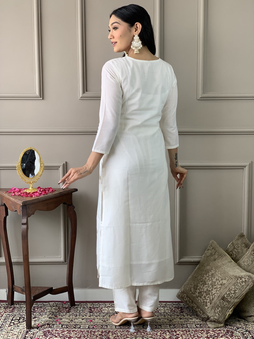 White  Viscose Blend Elegant Kurta Pant Set With Embroidery Work