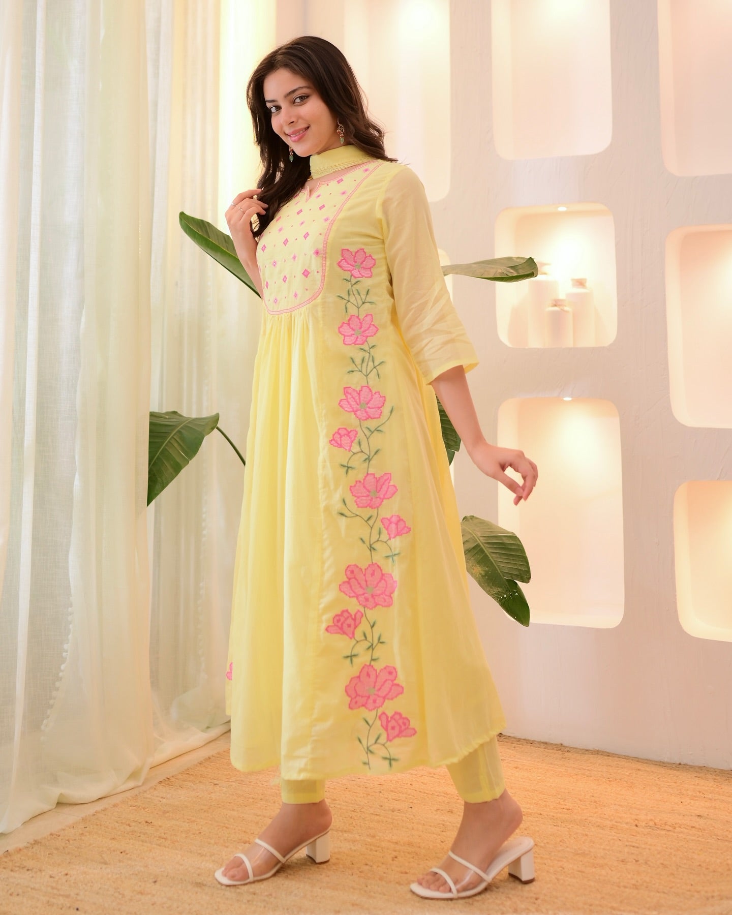 Yellow Parampara Silk Kurta Pant Set With Heavy Thread Embroidery Work